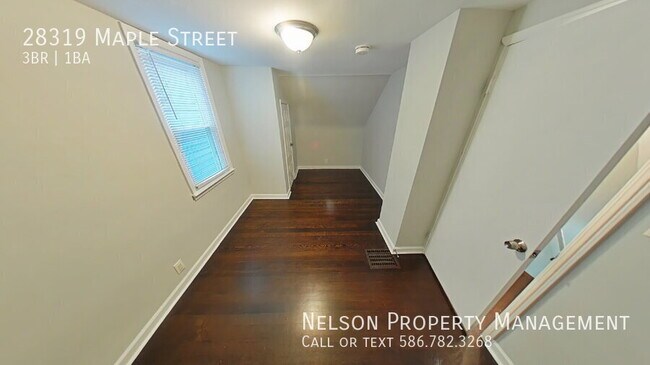 Building Photo - 28319 Maple St