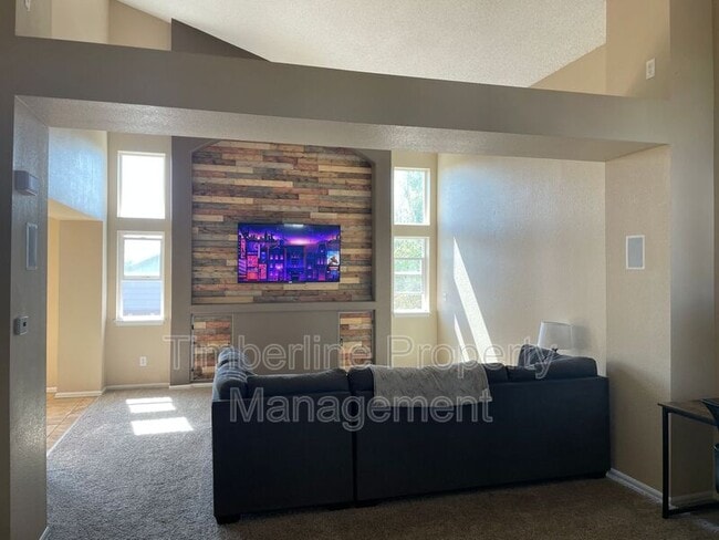 Building Photo - 4757 Sweetgrass Ln