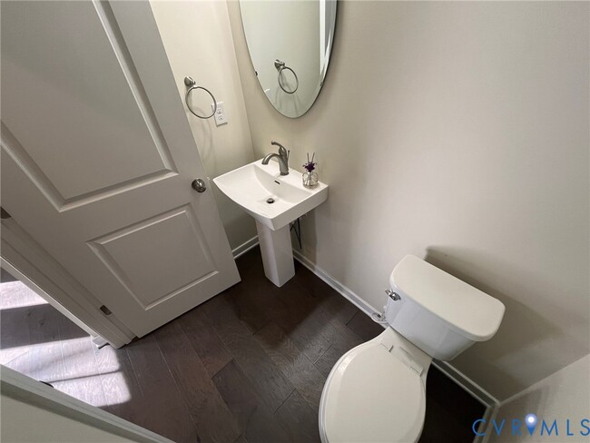 Building Photo - 1133 Broad Hill Dr