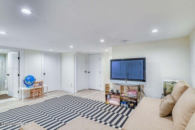 Building Photo - 1 Surf Ave