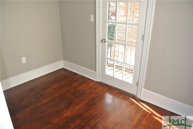 Building Photo - 1415 E 42nd St