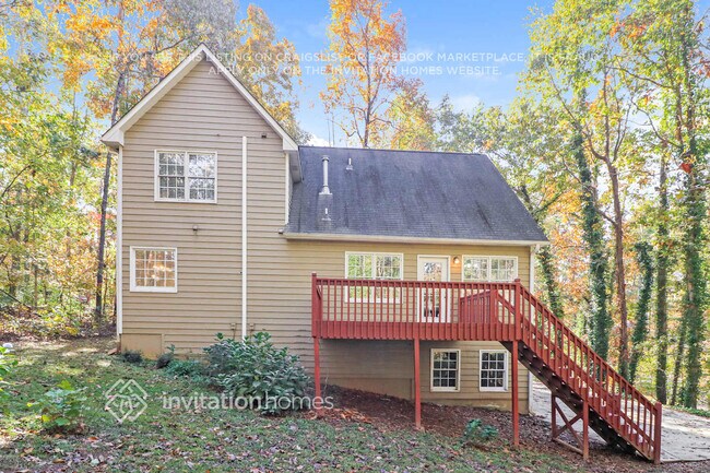 Building Photo - 2007 Laurel Cove