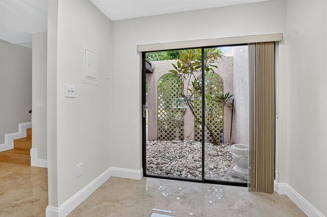 Building Photo - 21476 Juego Cir