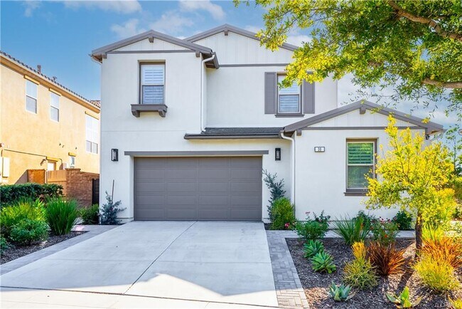 Building Photo - 30 Corazon St