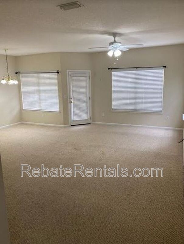 Building Photo - 7175 Deerfoot Cir