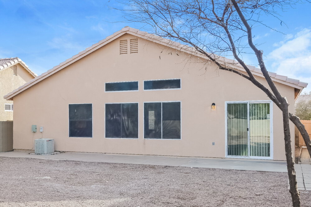 Building Photo - 9511 E Placita Elemental