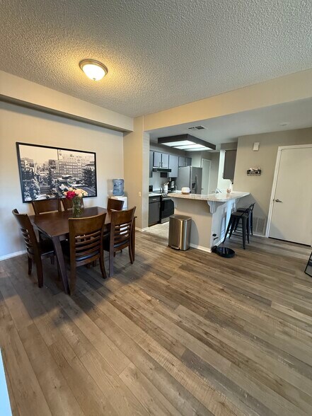 Dining with Kitchen - 2035 S Elm St