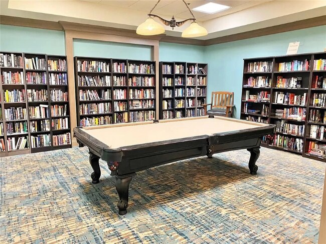 Building Photo - 7015 River Hammock Dr