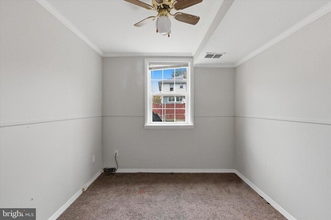 Building Photo - 151 Chadwick Ave