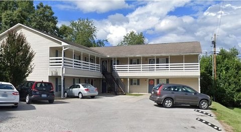 Building Photo - 175 Valley Ln