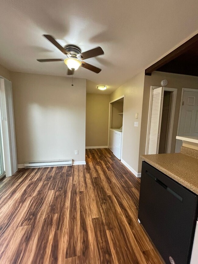 Building Photo - 1269 Solstice Ln