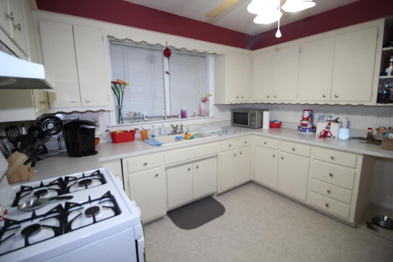 Building Photo - 10944 S Artesian Ave