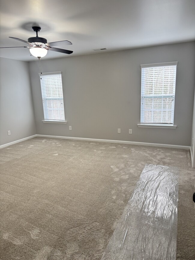 Building Photo - 617 Rockland Dr