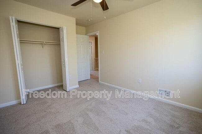 Building Photo - 10270 Cub Run Ct