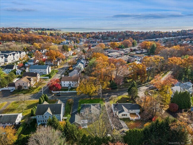 Building Photo - 1110 Mill Hill Terrace