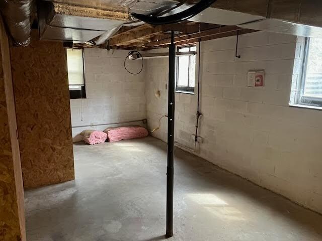 Building Photo - 190 Long John Dr