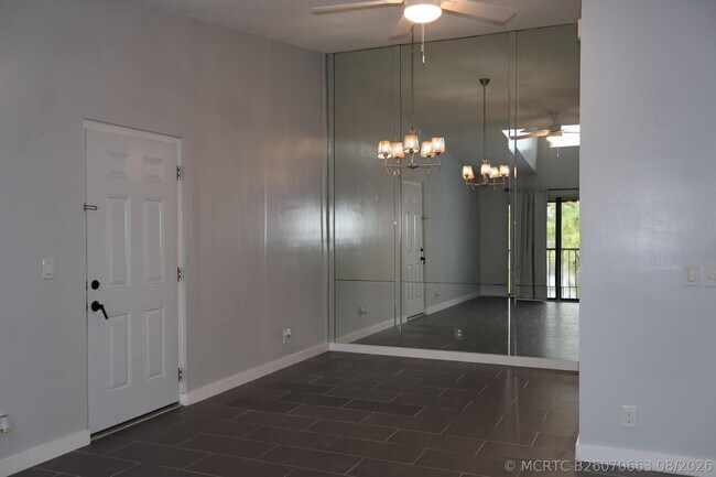 Building Photo - 603 Sea Pine Way