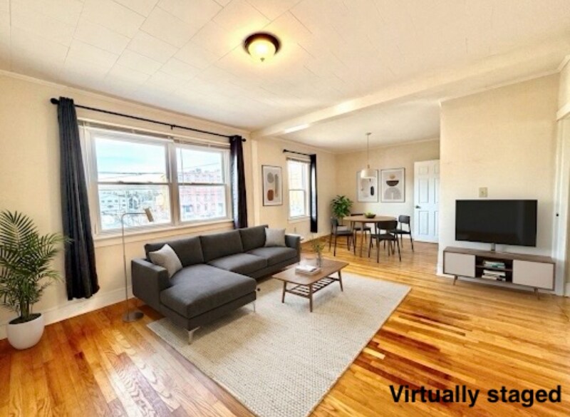 Building Photo - 45 Slater St