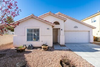 Building Photo - This charming single-story home