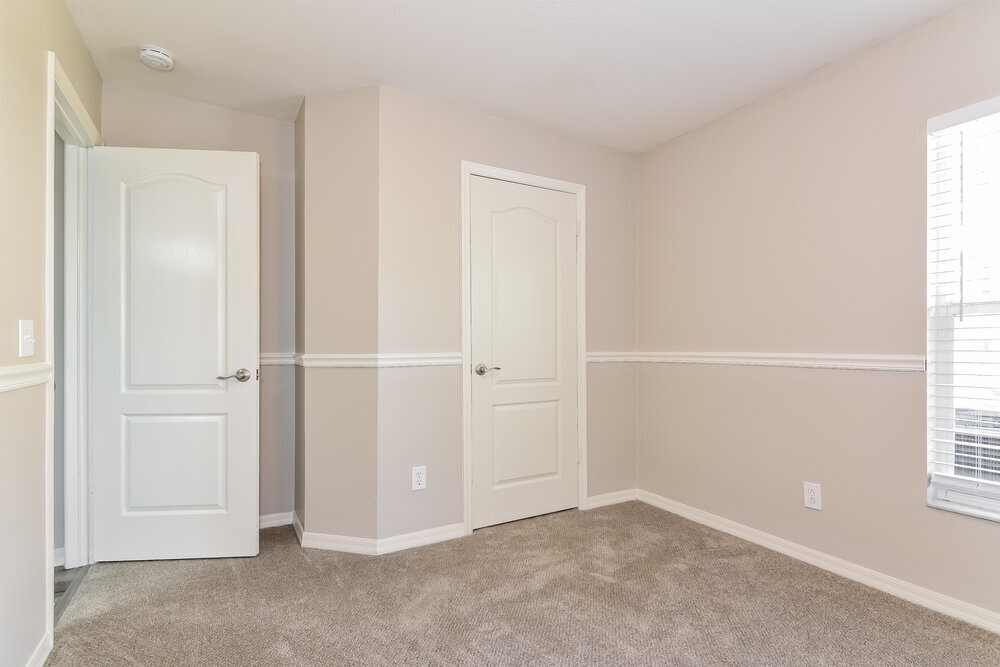 Building Photo - 9726 Cypress Pond Ave