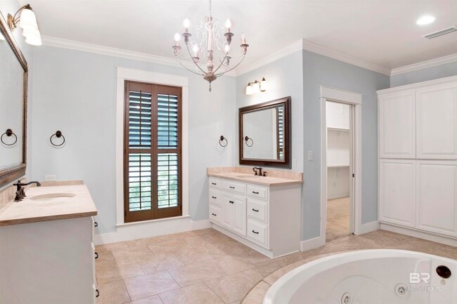 Building Photo - 7256 Atlanta Cir