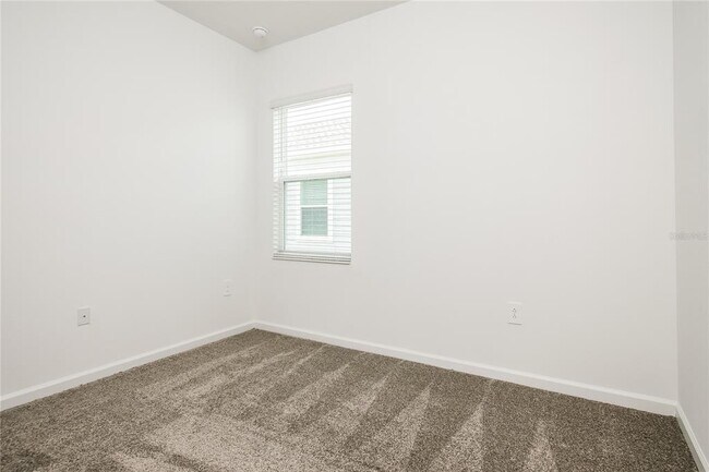 Building Photo - 6433 Sprucepine Ln