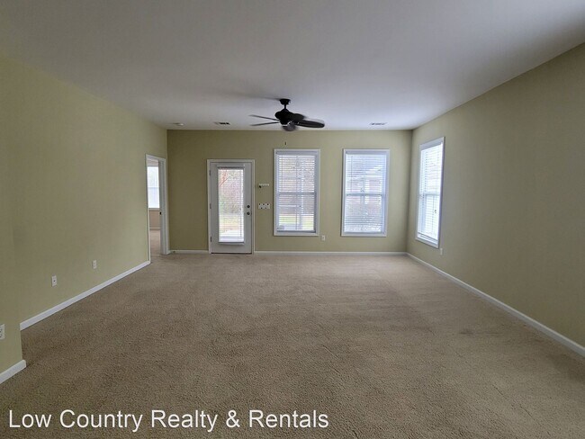 Building Photo - 3 br, 2.5 bath House - 61 Woods Bay