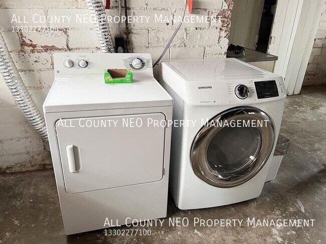 Building Photo - 1442 Cordova Ave