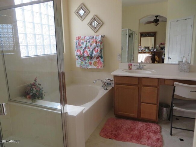 Building Photo - 4413 W Heyerdahl Dr