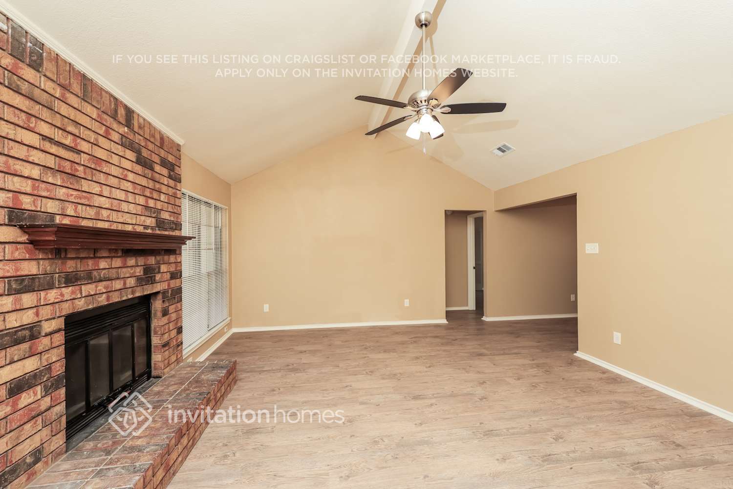 Building Photo - 1337 Greenbriar Ln