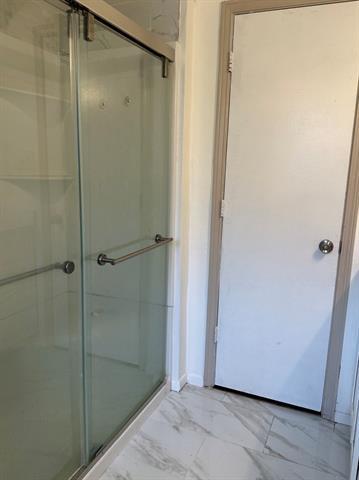 Building Photo - 1121 Goldenrod Dr