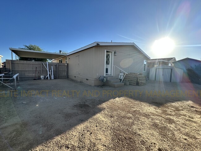 Building Photo - 1664 W Coralbrooke Dr