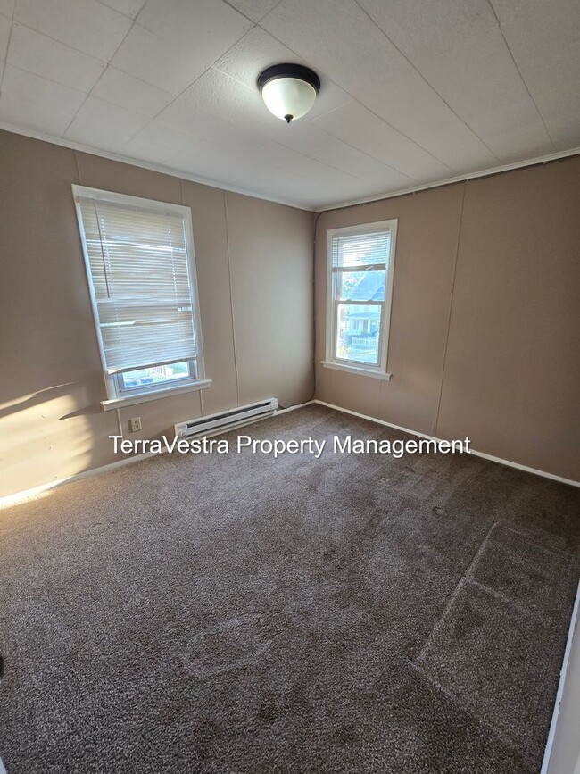 Building Photo - Single Family in Millville!