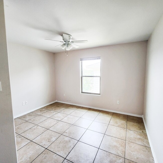 Building Photo - 2601 Lomas Del Sur Boulevard
