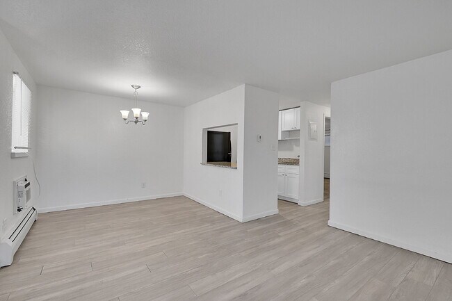 Building Photo - $1,320.95 with FIRST FULL MONTH'S FREE RENT  - 2 Bedrooms, 1 Bathroom, Condo in Denver with Cozy ...