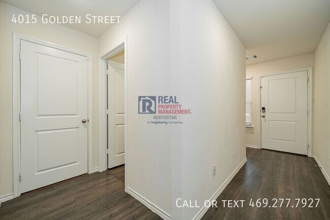 Building Photo - 4015 Golden St