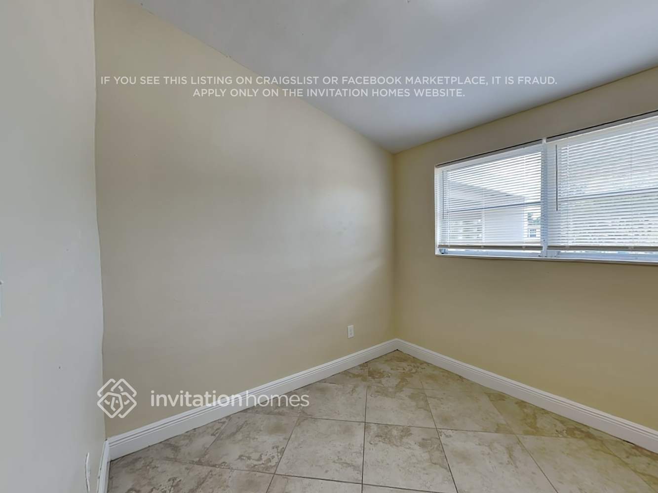 Building Photo - 11674 Oleander Dr