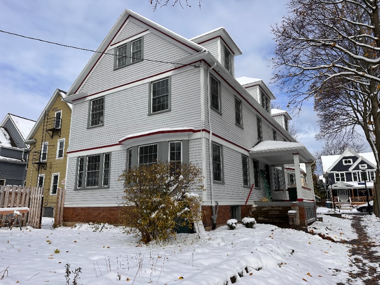 Building Photo - 85 Wilmer St