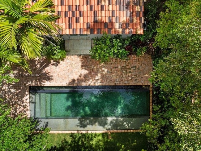 Building Photo - 5812 Alton Rd