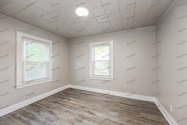 Building Photo - 4400 Berwick St