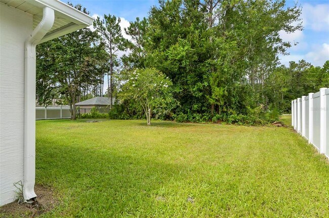 Building Photo - 64 Radcliffe Dr