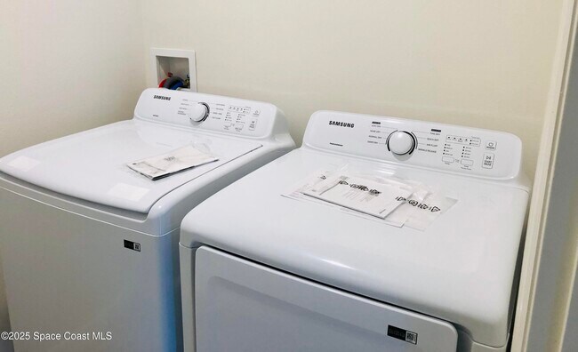 Building Photo - 2173 Farmhouse Rd SE