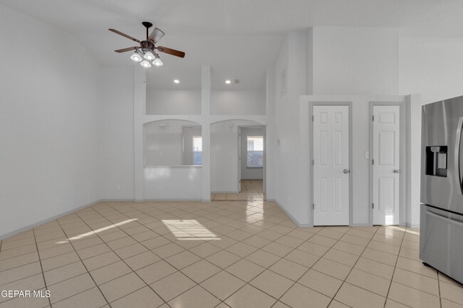 Building Photo - 12077 Castle Keep Cir