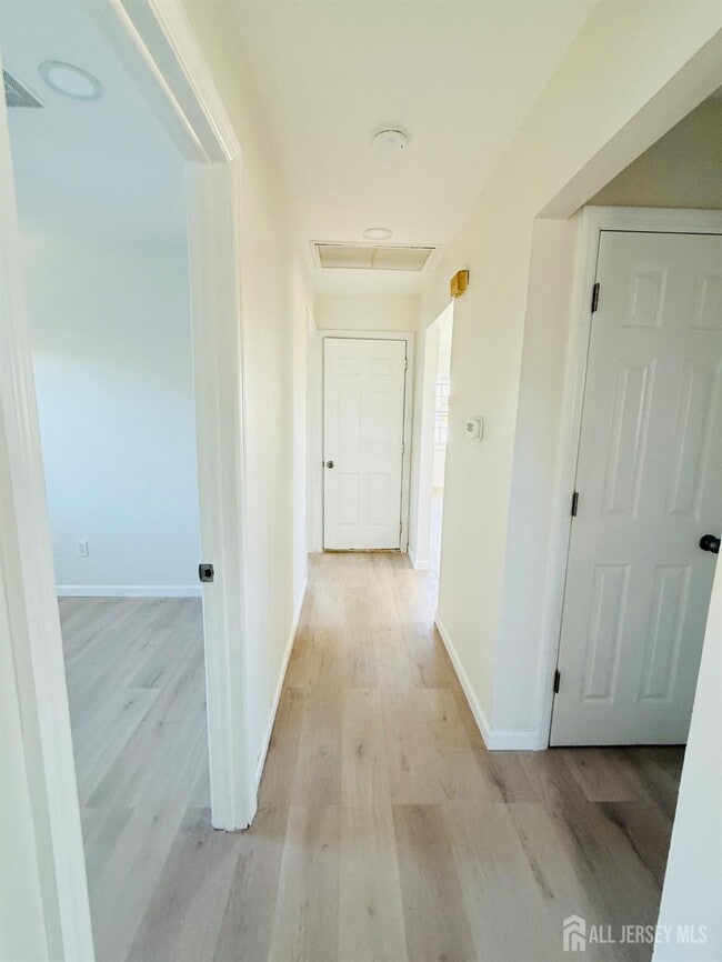 Building Photo - 54 Bergen St