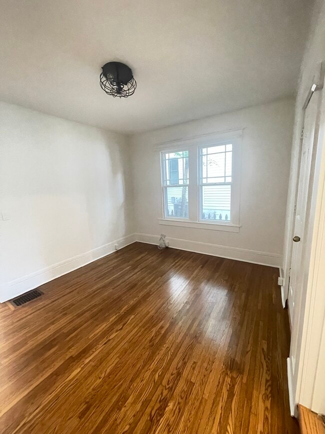 Building Photo - 1508 Clayton Ave