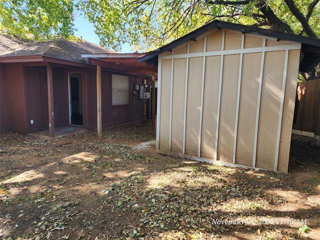 Building Photo - 515 Gibbins Ct