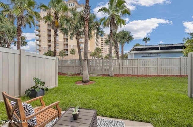 Building Photo - 905 2nd St N