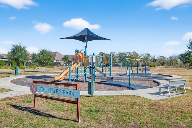 Building Photo - 3610 Brattain Dr