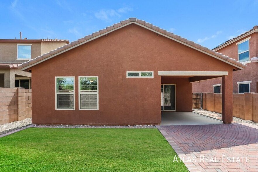 Building Photo - 9482 Desert Fauna Loop
