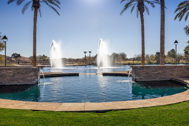 Building Photo - 4Bed/2.5 Bath Home in Maricopa! $1499 MOVE...
